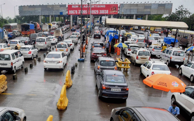 अब Toll बकाया होने पर नहीं मिलेगा RC और इंश्योरेंस रिन्युअल, 15 अगस्त से FASTag के नियम भी बदलेंगे Toll